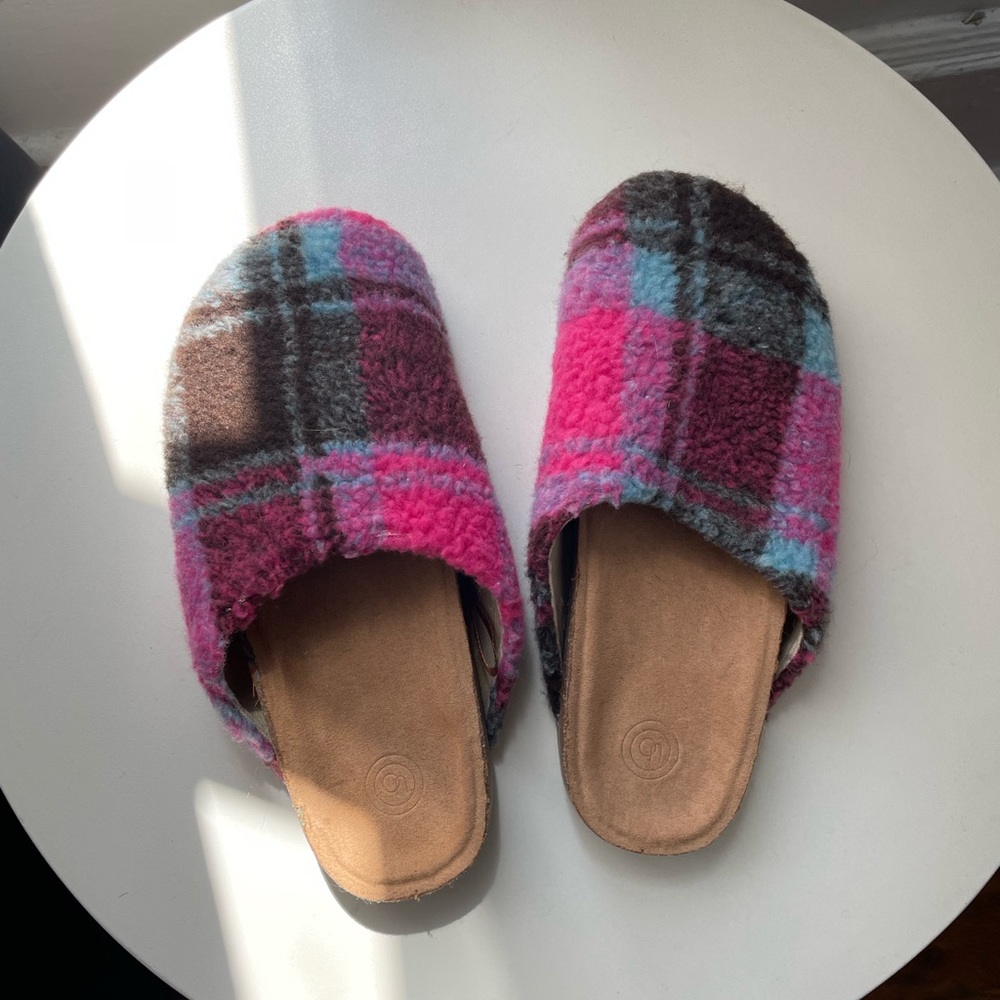 Urban outfitters fuzzy plaid clogs